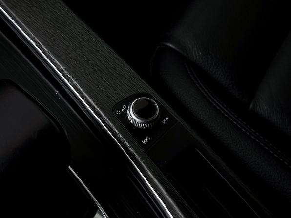 Audi A4 V (B9) с пробегом 2019 года, цена 1 900 000 рублей, 71827 км, седан, Автокод Объявления