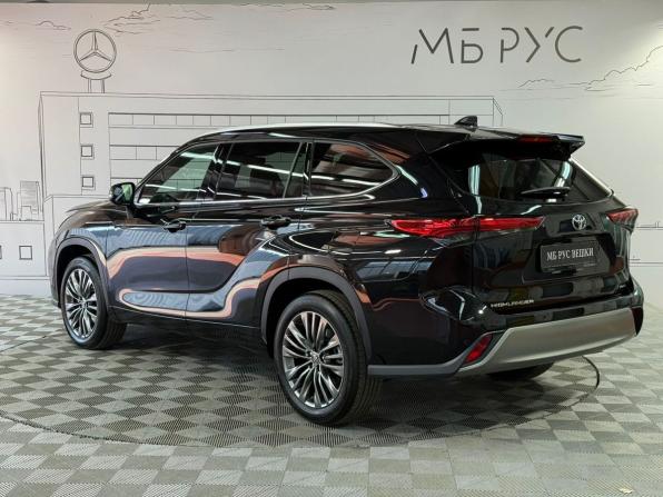 Toyota Highlander IV (XU70) с пробегом 2026 года, цена 5 570 000 рублей, 50 км, внедорожник, Автокод Объявления