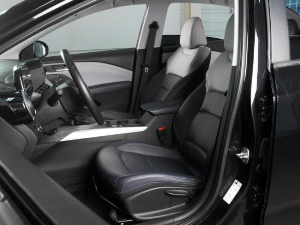 Chevrolet Monza II Рестайлинг с пробегом 2023 года, цена 1 629 000 рублей, 37171 км, седан, Автокод Объявления