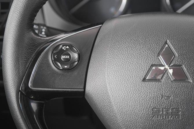 Mitsubishi Outlander III Рестайлинг 2 с пробегом 2018 года, цена 2 329 000 рублей, 115357 км, внедорожник, Автокод Объявления