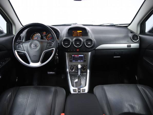Opel Antara I Рестайлинг с пробегом 2012 года, цена 1 090 000 рублей, 125414 км, внедорожник, Автокод Объявления