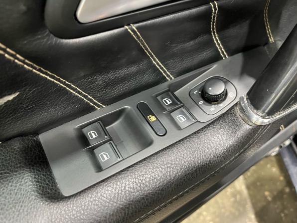 Volkswagen Passat CC I Рестайлинг с пробегом 2012 года, цена 995 000 рублей, 235800 км, седан, Автокод Объявления