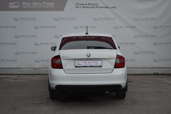 Skoda Rapid I Рестайлинг с пробегом 2019 года, цена 890 000 рублей, 244663 км, лифтбек, Автокод Объявления