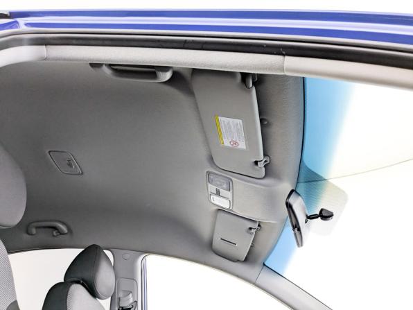Hyundai Solaris I с пробегом 2012 года, цена 930 000 рублей, 97000 км, седан, Автокод Объявления