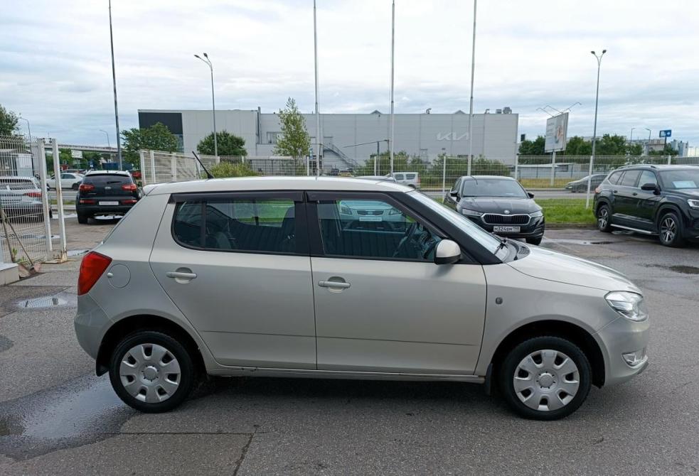 Skoda Fabia II Рестайлинг Санкт-Петербург  - изображение 7