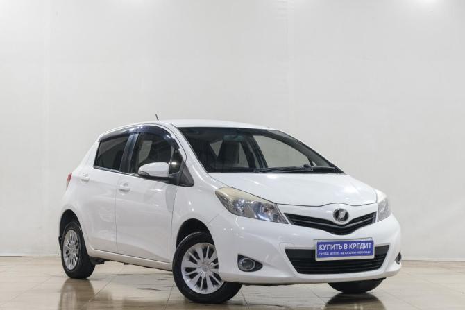 Toyota Vitz III (XP130) с пробегом 2013 года, цена 739 000 рублей, 156000 км, хэтчбек, Автокод Объявления