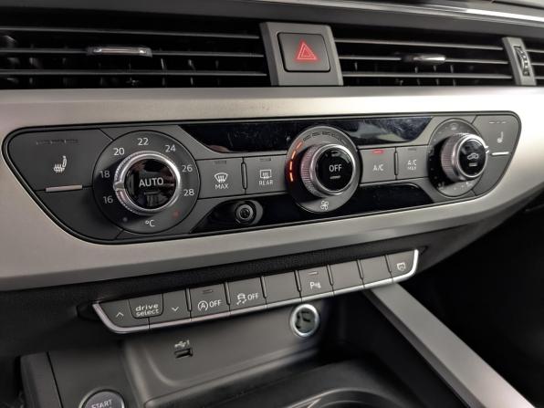 Audi A4 V (B9) с пробегом 2020 года, цена 2 795 000 рублей, 101712 км, универсал, Автокод Объявления