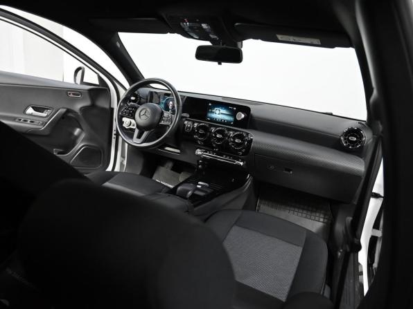 Mercedes-Benz A-Класс IV (W177) с пробегом 2019 года, цена 2 149 000 рублей, 61000 км, хэтчбек, Автокод Объявления