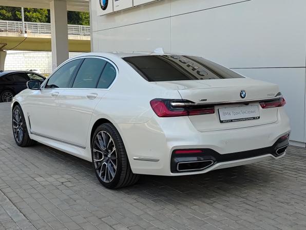 BMW 7 серии VI (G11/G12) Рестайлинг с пробегом 2022 года, цена 7 500 000 рублей, 86682 км, седан, Автокод Объявления