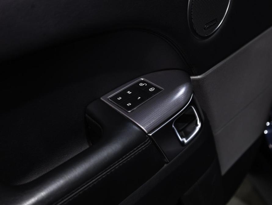 Land Rover Range Rover Sport II Санкт-Петербург  - изображение 27