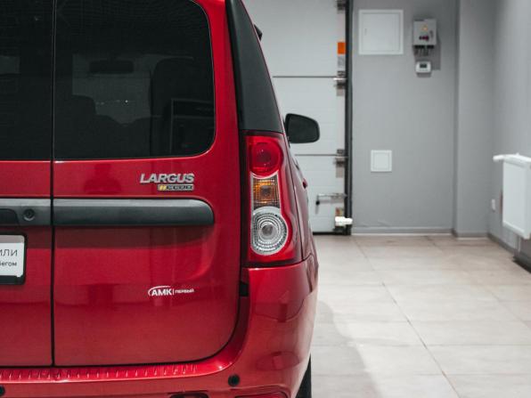 Lada (ВАЗ) Largus I с пробегом 2019 года, цена 995 464 рубля, 83039 км, универсал, Автокод Объявления