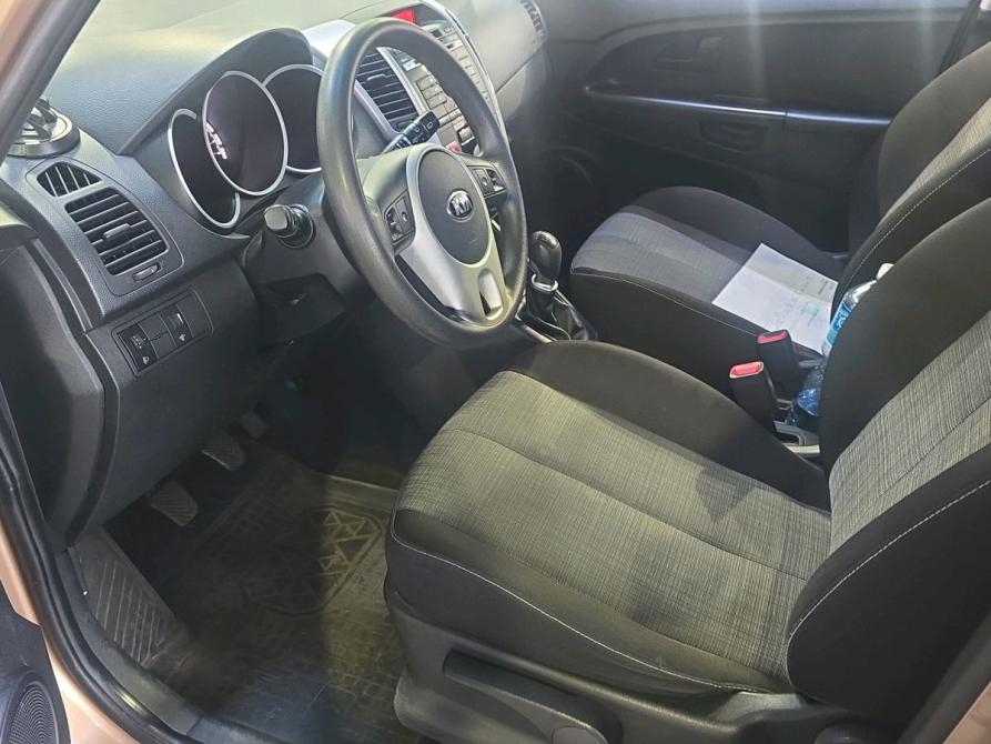 Kia Venga I Санкт-Петербург  - изображение 6