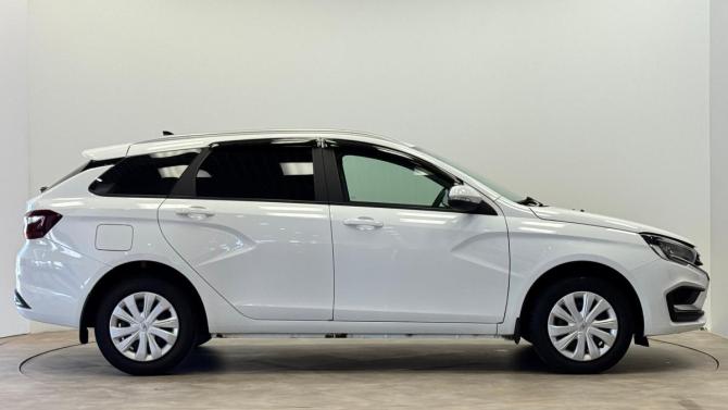 Lada (ВАЗ) Vesta I Рестайлинг (NG) с пробегом 2025 года, цена 1 530 000 рублей, 14728 км, универсал, Автокод Объявления