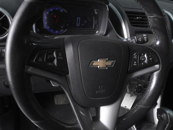 Chevrolet Tracker III с пробегом 2015 года, цена 920 000 рублей, 238924 км, внедорожник, Автокод Объявления
