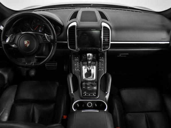 Porsche Cayenne II (958) с пробегом 2013 года, цена 2 077 000 рублей, 262919 км, внедорожник, Автокод Объявления