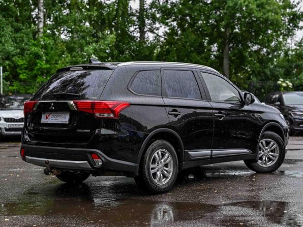 Mitsubishi Outlander III Рестайлинг 3 с пробегом 2018 года, цена 1 755 000 рублей, 100777 км, внедорожник, Автокод Объявления