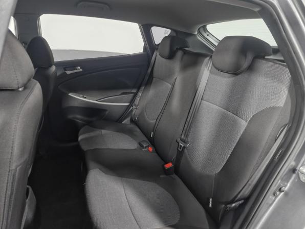 Hyundai Solaris I с пробегом 2012 года, цена 629 000 рублей, 212020 км, хэтчбек, Автокод Объявления