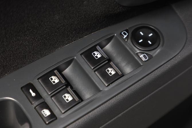 Lada (ВАЗ) Priora I Рестайлинг с пробегом 2014 года, цена 599 000 рублей, 87000 км, седан, Автокод Объявления