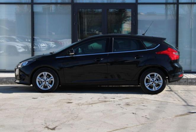 Ford Focus III с пробегом 2013 года, цена 870 000 рублей, 141116 км, хэтчбек, Автокод Объявления