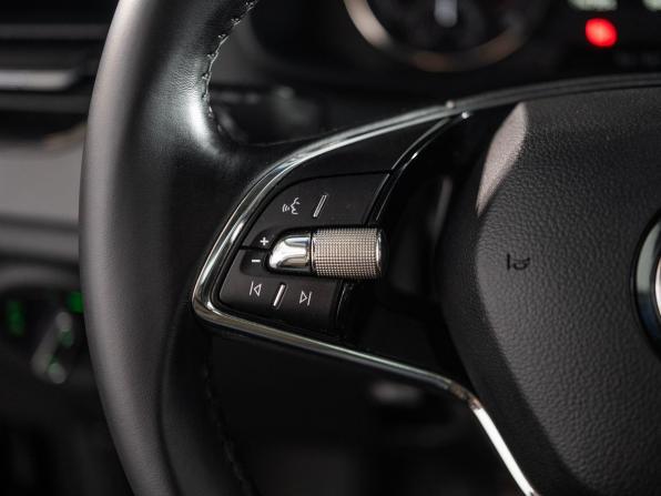 Skoda Rapid I Рестайлинг с пробегом 2020 года, цена 1 100 500 рублей, 147904 км, лифтбек, Автокод Объявления