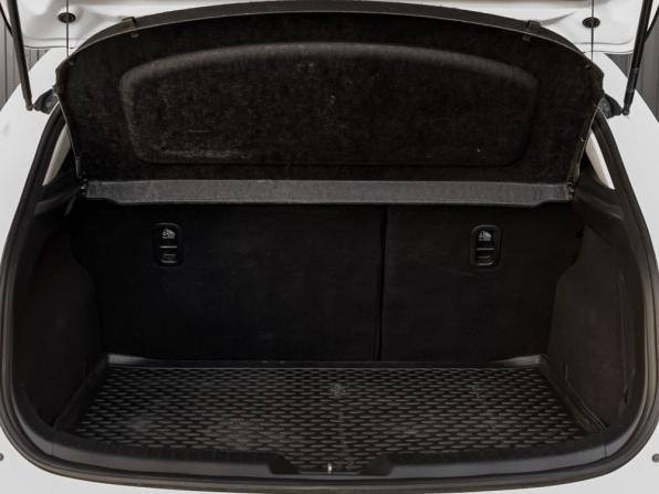 Mazda 3 III (BM) с пробегом 2014 года, цена 1 420 000 рублей, 114945 км, хэтчбек, Автокод Объявления
