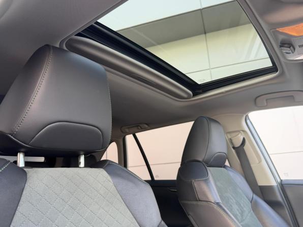 Toyota RAV4 V (XA50) с пробегом 2022 года, цена 3 299 000 рублей, 75000 км, внедорожник, Автокод Объявления