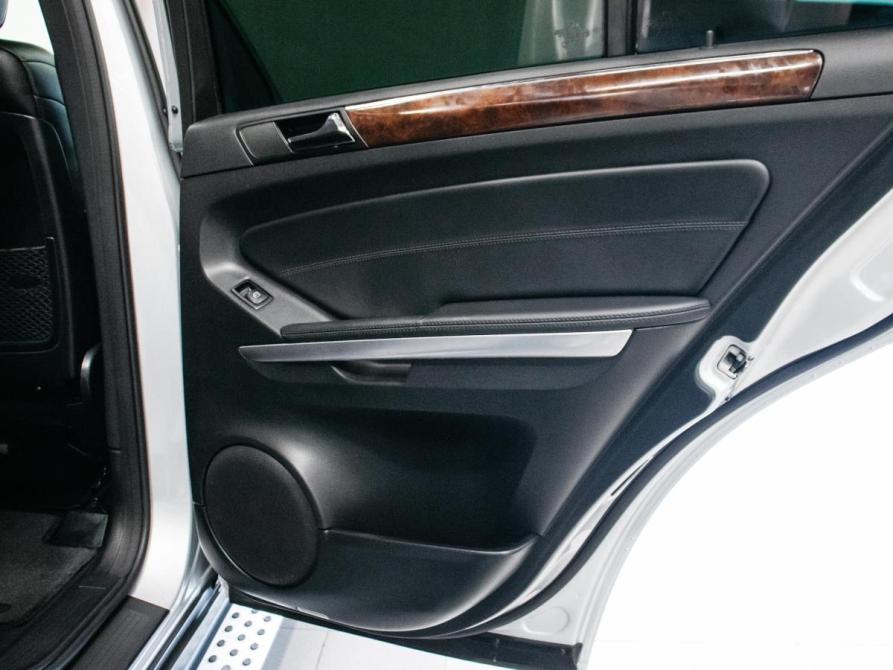 Mercedes-Benz M-Класс II (W164) Рестайлинг Красноярск  - изображение 28
