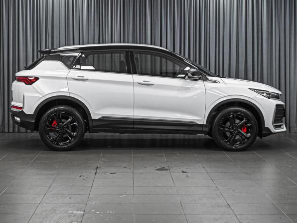 Geely Coolray I Рестайлинг 2 с пробегом 2025 года, цена 2 299 000 рублей, 5804 км, внедорожник, Автокод Объявления