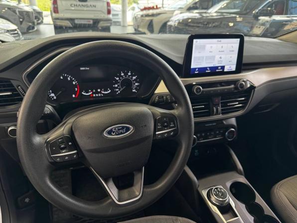 Ford Escape IV с пробегом 2022 года, цена 2 099 900 рублей, 38800 км, внедорожник, Автокод Объявления