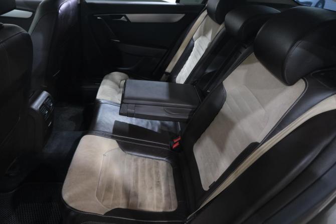 Volkswagen Passat B7 с пробегом 2011 года, цена 999 000 рублей, 371000 км, седан, Автокод Объявления