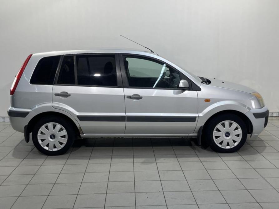 Ford Fusion I Рестайлинг Курск  - изображение 4