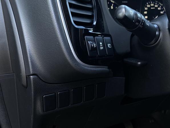Mitsubishi Outlander III Рестайлинг 2 с пробегом 2017 года, цена 1 619 000 рублей, 153387 км, внедорожник, Автокод Объявления