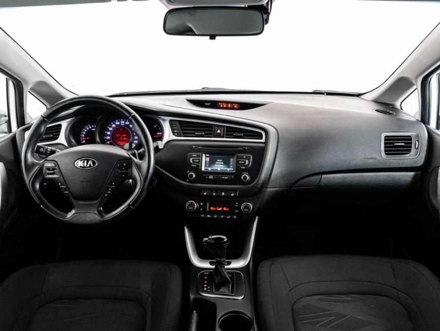 Kia Ceed II Рестайлинг Санкт-Петербург  - изображение 11