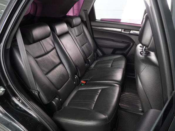 Kia Sorento II Рестайлинг с пробегом 2017 года, цена 2 049 000 рублей, 161102 км, внедорожник, Автокод Объявления
