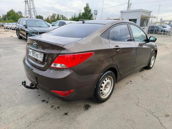 Hyundai Solaris I Рестайлинг с пробегом 2016 года, цена 949 000 рублей, 120000 км, седан, Автокод Объявления
