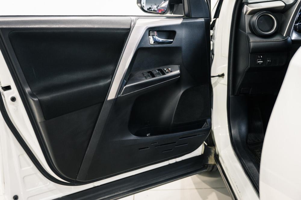 Toyota RAV4 IV (XA40) Рестайлинг Оренбург  - изображение 24
