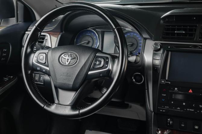 Toyota Camry VII (XV50) Рестайлинг с пробегом 2015 года, цена 2 079 000 рублей, 194000 км, седан, Автокод Объявления
