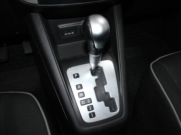 Kia Venga I с пробегом 2012 года, цена 889 900 рублей, 152788 км, компактвэн, Автокод Объявления