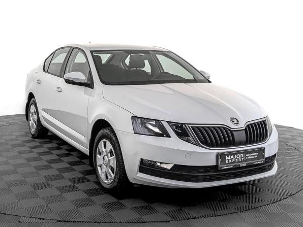 Skoda Octavia III (A7) Рестайлинг с пробегом 2020 года, цена 1 855 000 рублей, 60224 км, лифтбек, Автокод Объявления