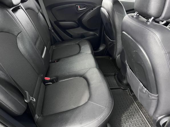 Hyundai ix35 I Рестайлинг с пробегом 2015 года, цена 1 450 000 рублей, 170650 км, внедорожник, Автокод Объявления