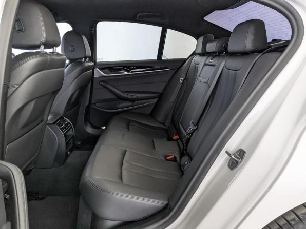 BMW 5 серии VII (G30/G31/G38) с пробегом 2020 года, цена 3 350 000 рублей, 104500 км, седан, Автокод Объявления