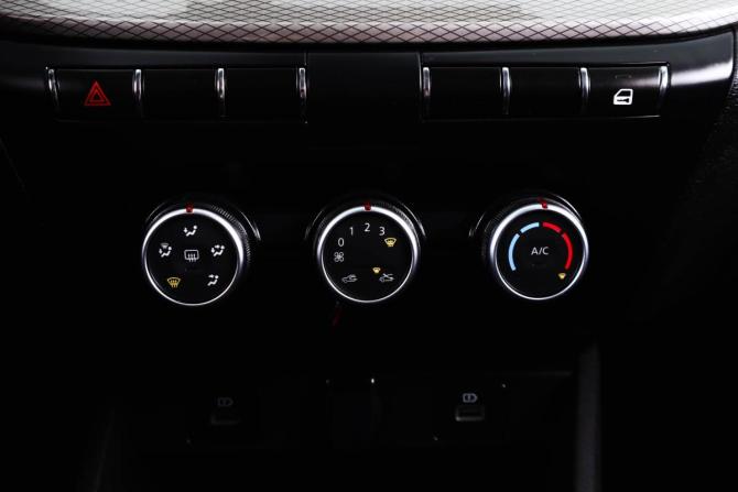 Lada (ВАЗ) Vesta I с пробегом 2023 года, цена 1 199 000 рублей, 55386 км, седан, Автокод Объявления