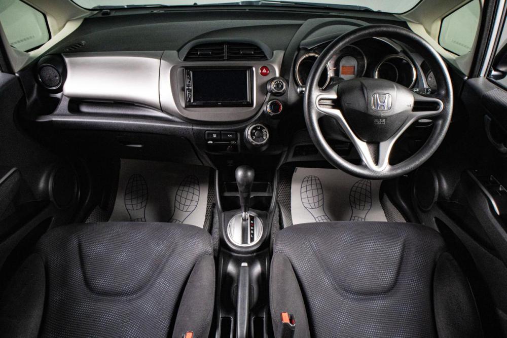 Honda Fit II Сургут  - изображение 13