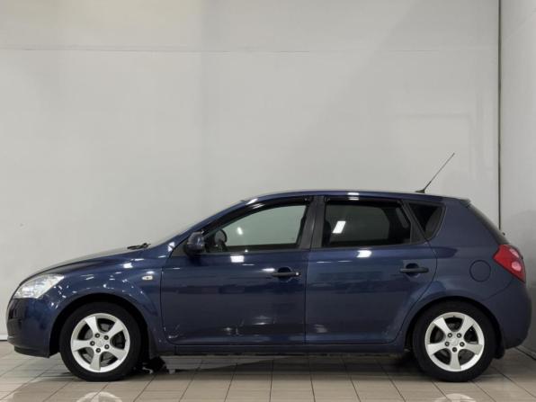 Kia Ceed I с пробегом 2007 года, цена 679 000 рублей, 210216 км, хэтчбек, Автокод Объявления