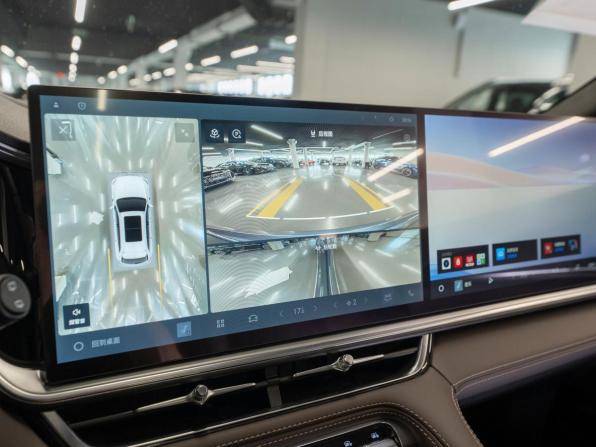 Geely Monjaro I Рестайлинг 2 с пробегом 2026 года, цена 4 100 000 рублей, 50 км, внедорожник, Автокод Объявления