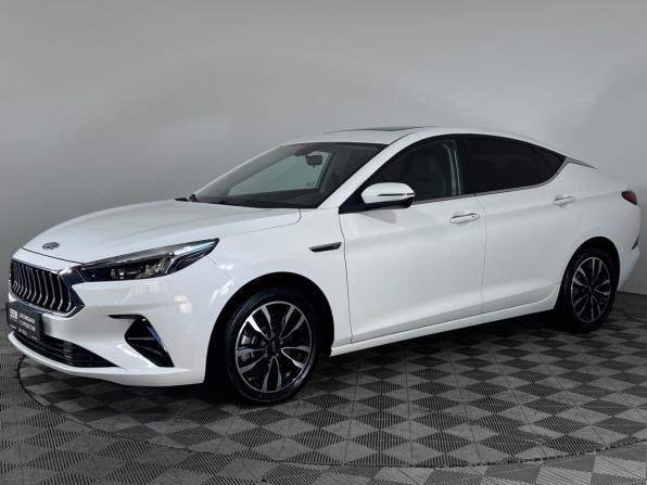 JAC J7 I с пробегом 2023 года, цена 1 380 000 рублей, 43388 км, хэтчбек, Автокод Объявления