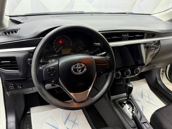 Toyota Corolla XI (E160 E170 E180) с пробегом 2014 года, цена 1 300 000 рублей, 142611 км, седан, Автокод Объявления