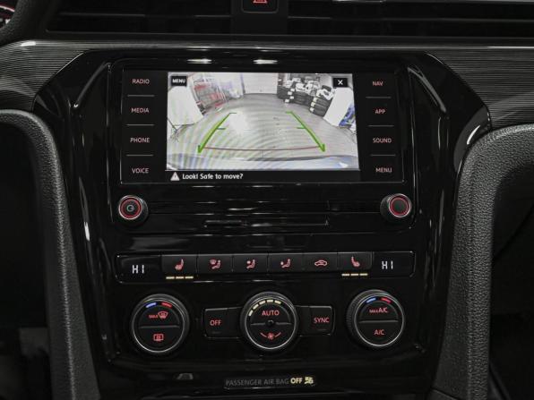 Volkswagen Passat (North America and China) II (NA Market) с пробегом 2021 года, цена 3 498 000 рублей, 16374 км, седан, Автокод Объявления