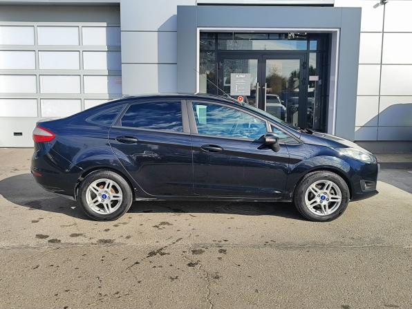 Ford Fiesta Mk6 Рестайлинг с пробегом 2016 года, цена 849 000 рублей, 143902 км, седан, Автокод Объявления