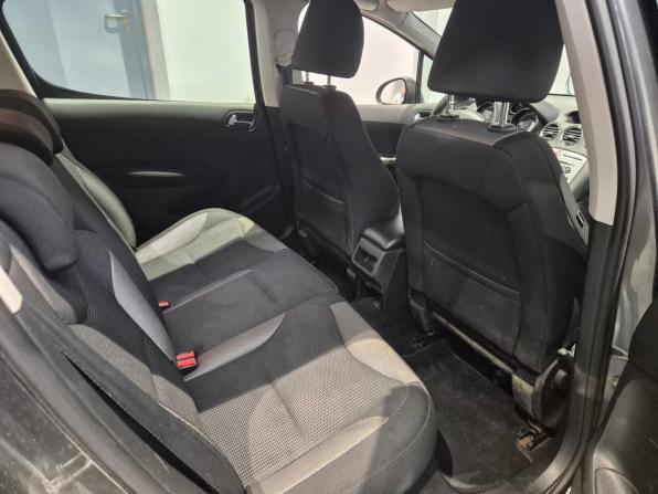 Peugeot 308 I с пробегом 2010 года, цена 289 000 рублей, 158116 км, хэтчбек, Автокод Объявления